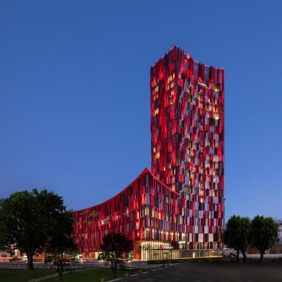 Tirana Marriott Hotel Kültér fotó