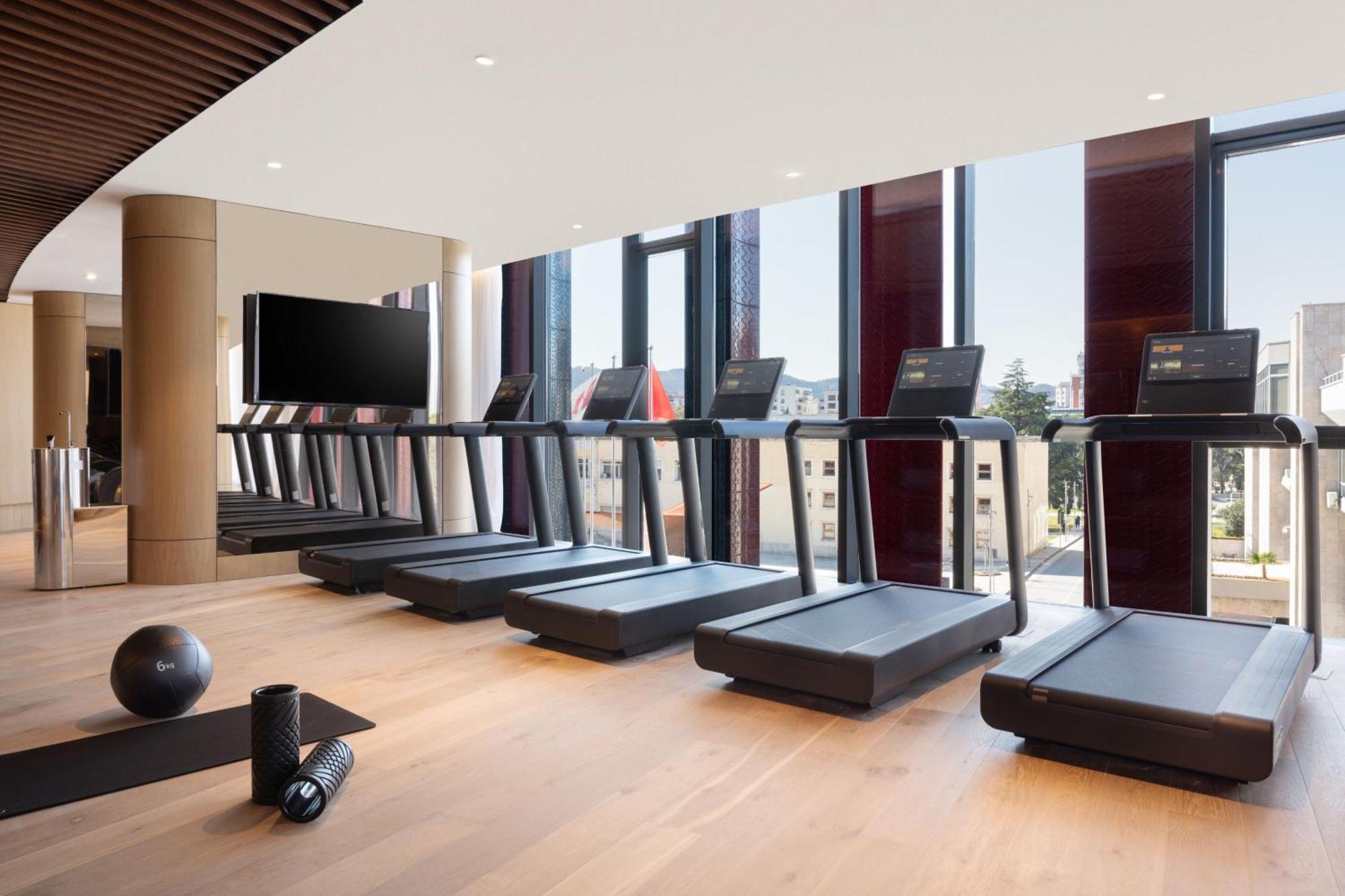 Tirana Marriott Hotel Kültér fotó