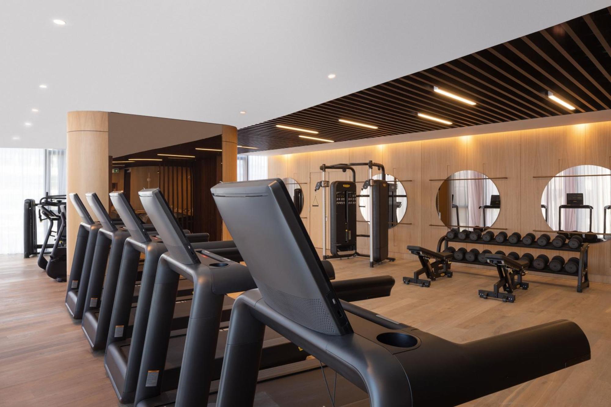 Tirana Marriott Hotel Kültér fotó