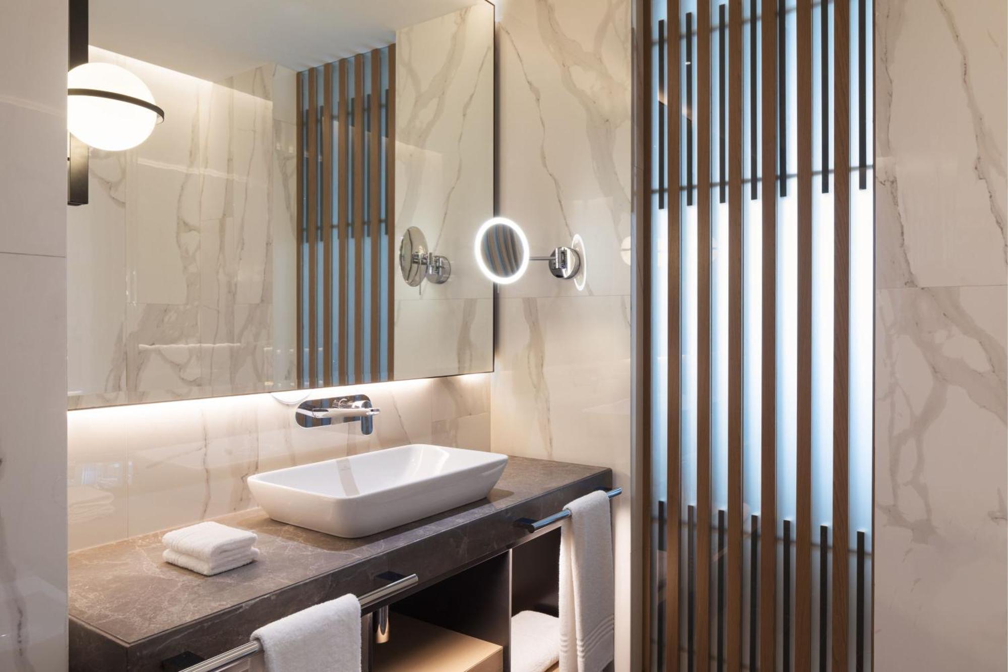 Tirana Marriott Hotel Kültér fotó