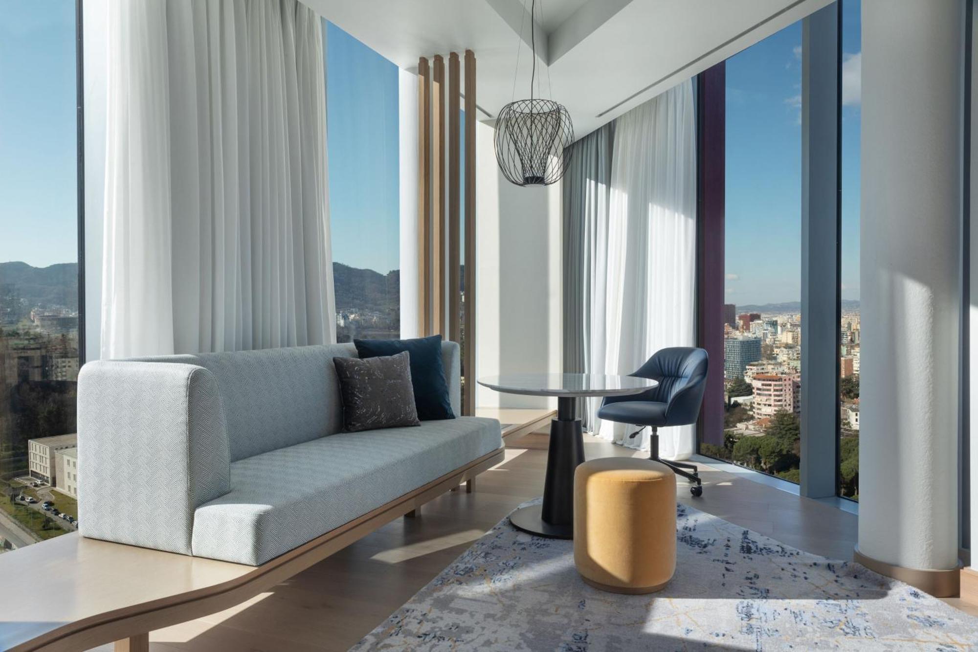 Tirana Marriott Hotel Kültér fotó