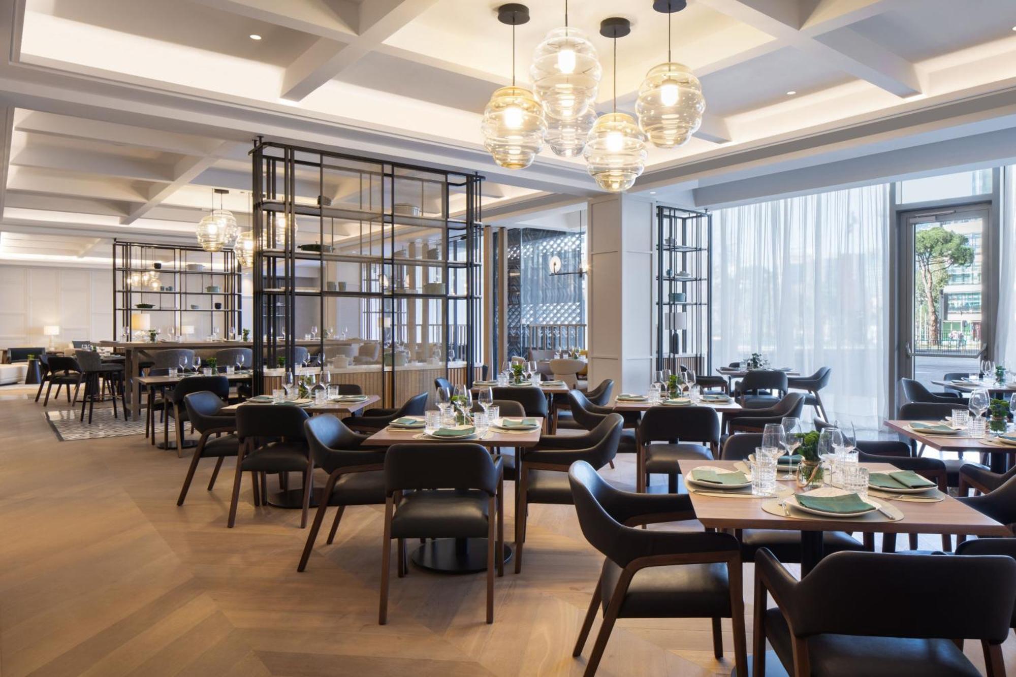 Tirana Marriott Hotel Kültér fotó