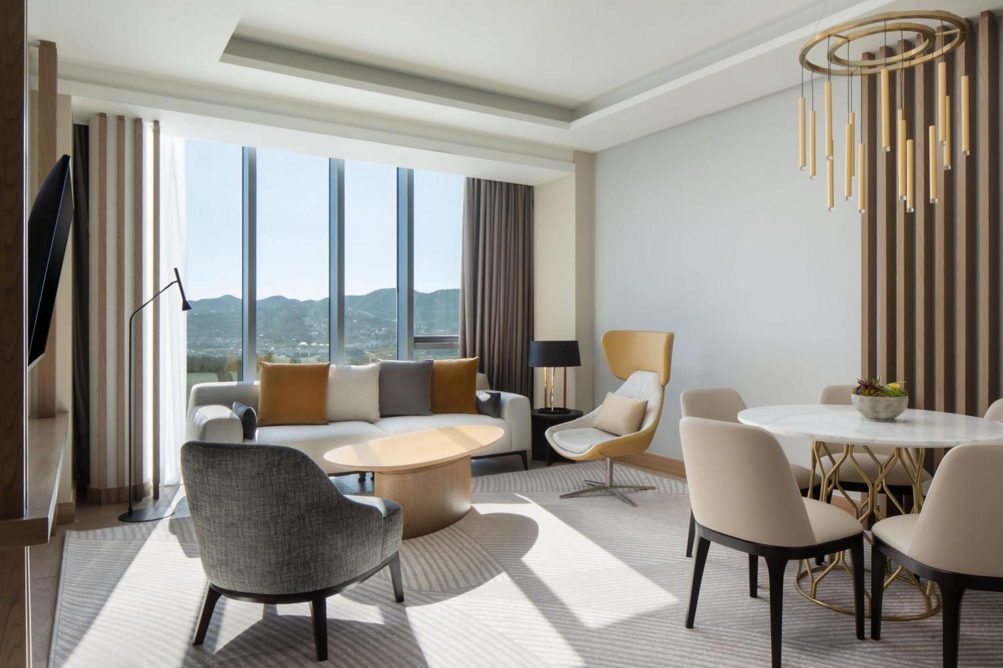 Tirana Marriott Hotel Kültér fotó